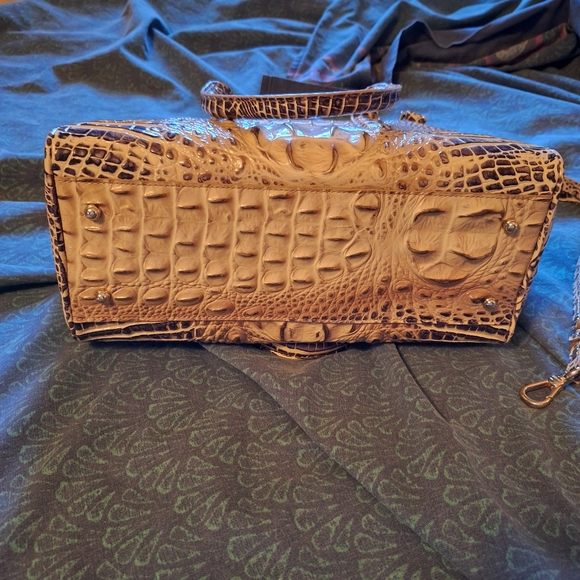 NWT Brahmin bag + wallet set - Picture 4 of 10